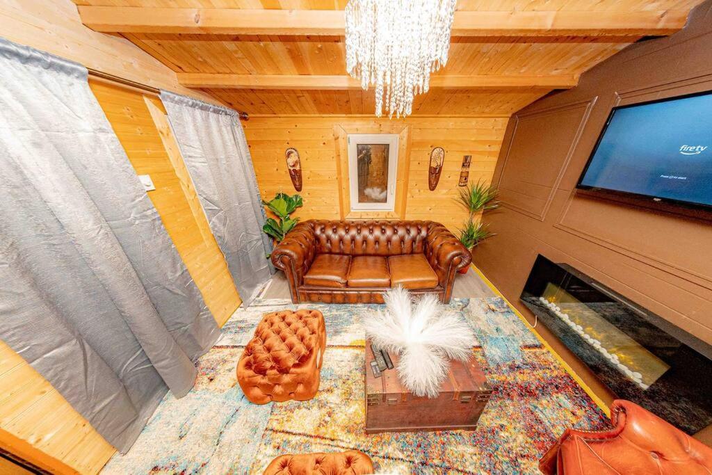 Unique Home W/Garden Hot Tub, Sauna & Cinema Room Londres Extérieur photo